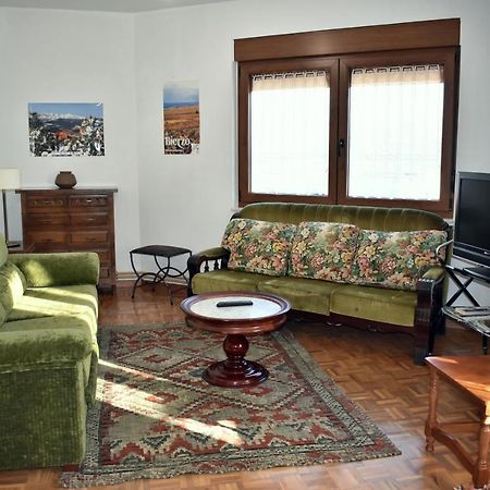 Apartamentos Picea Azul Vega de Espinareda المظهر الخارجي الصورة