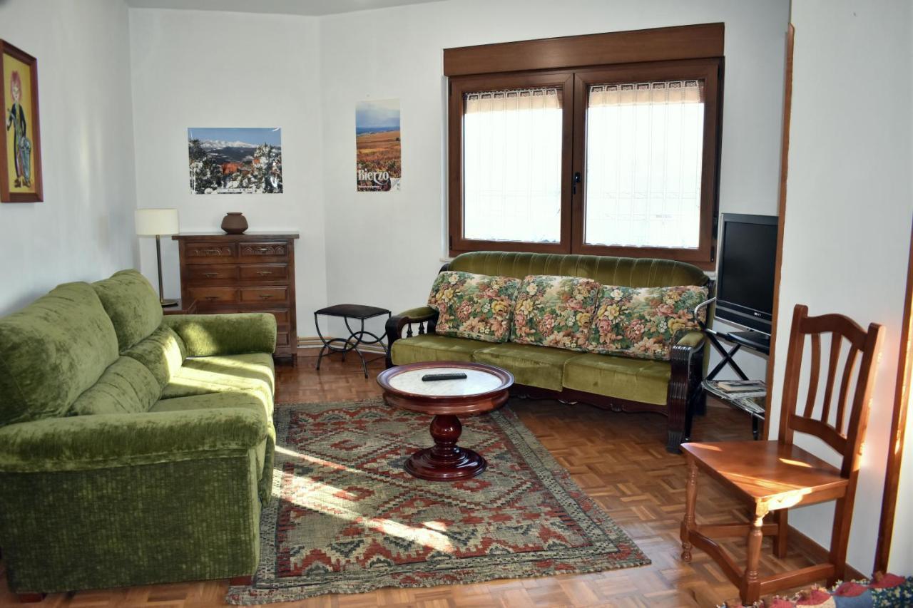 Apartamentos Picea Azul Vega de Espinareda المظهر الخارجي الصورة