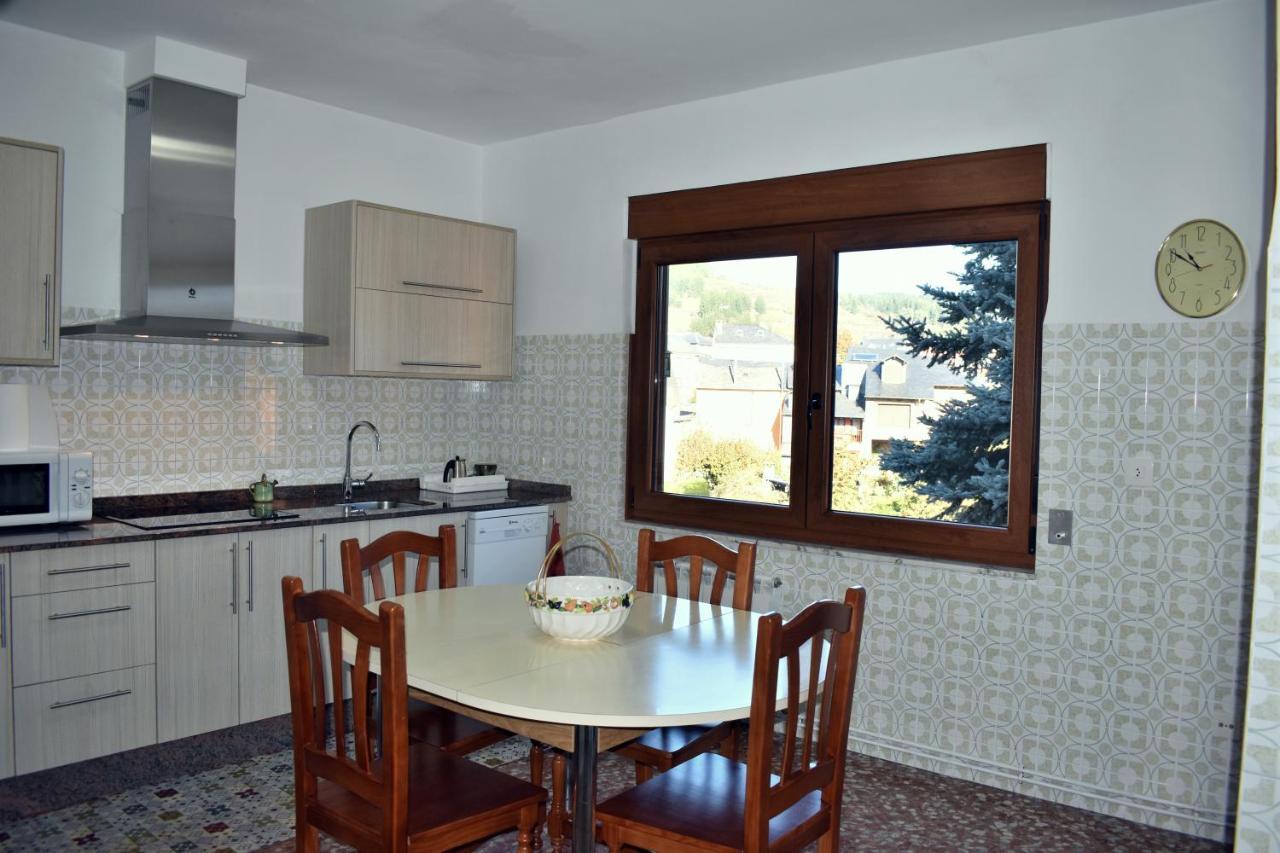 Apartamentos Picea Azul Vega de Espinareda المظهر الخارجي الصورة